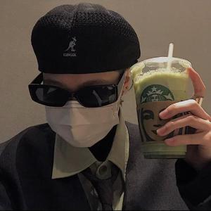 裸体动漫美女自慰
